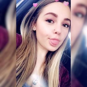 Meet your Posher, Kaitlyn